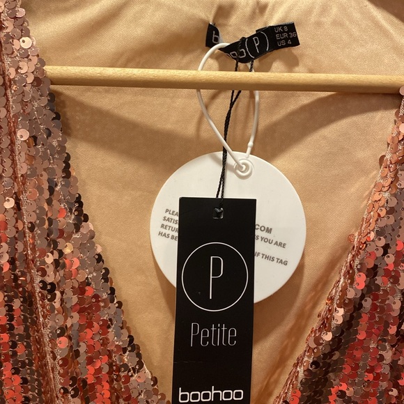 NWT sparkling dress 💃🏻 - Picture 4 of 10